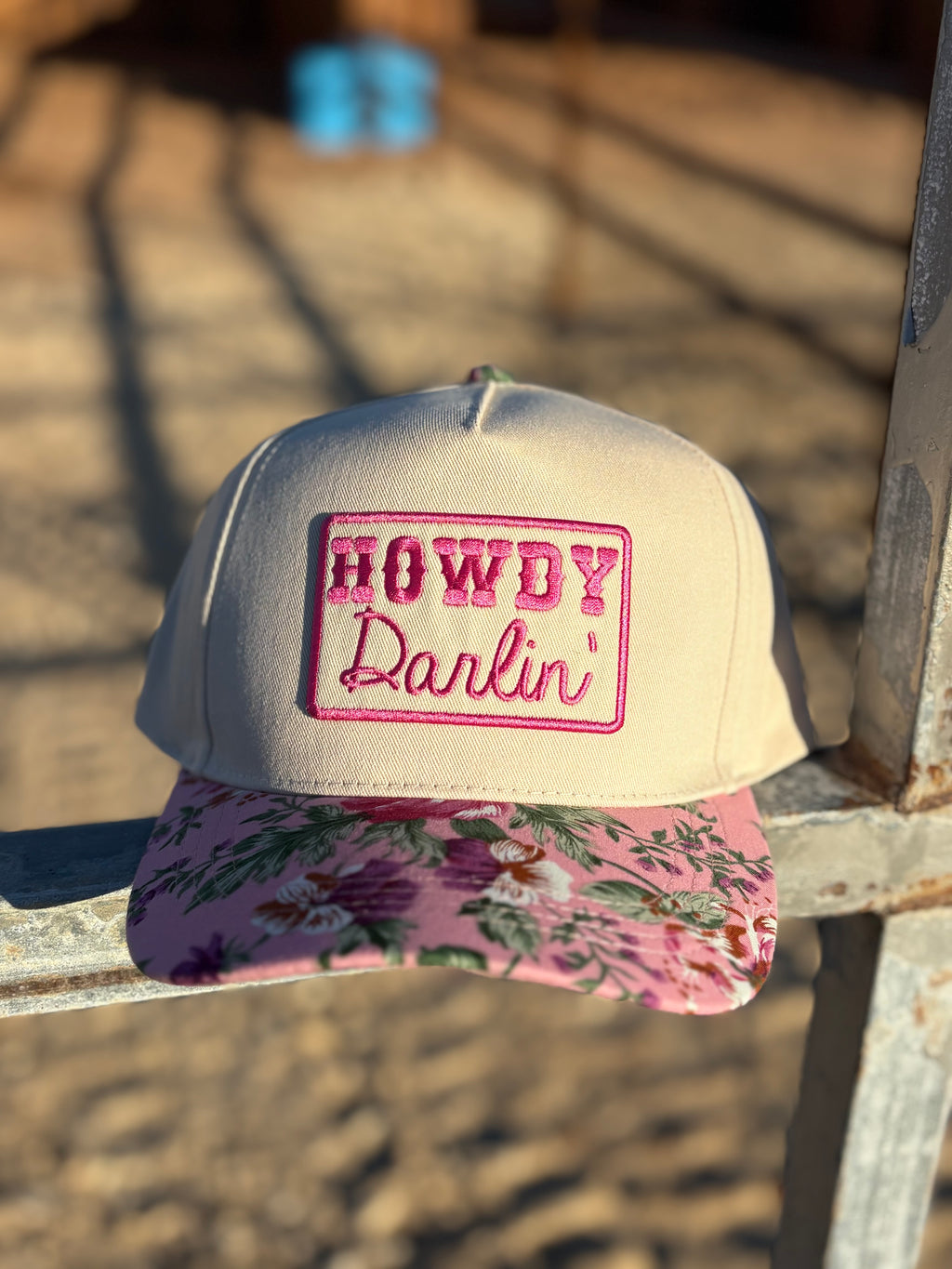 HOWDY Darlin'